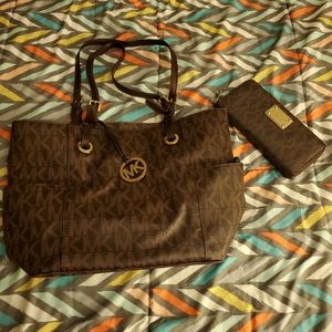 Michael Kors bag and wallet